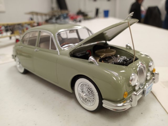 _195809.jpg